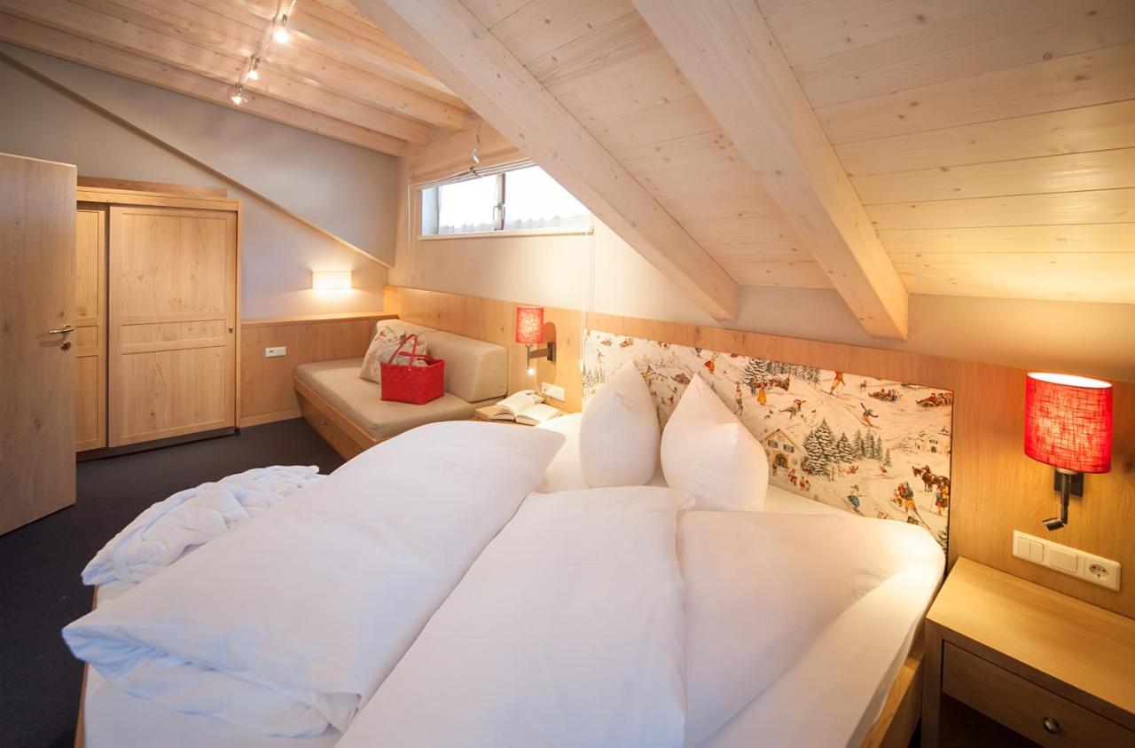Neuhaus Zillertal Resort ไมย์อาโฮเฟิน ภายนอก รูปภาพ