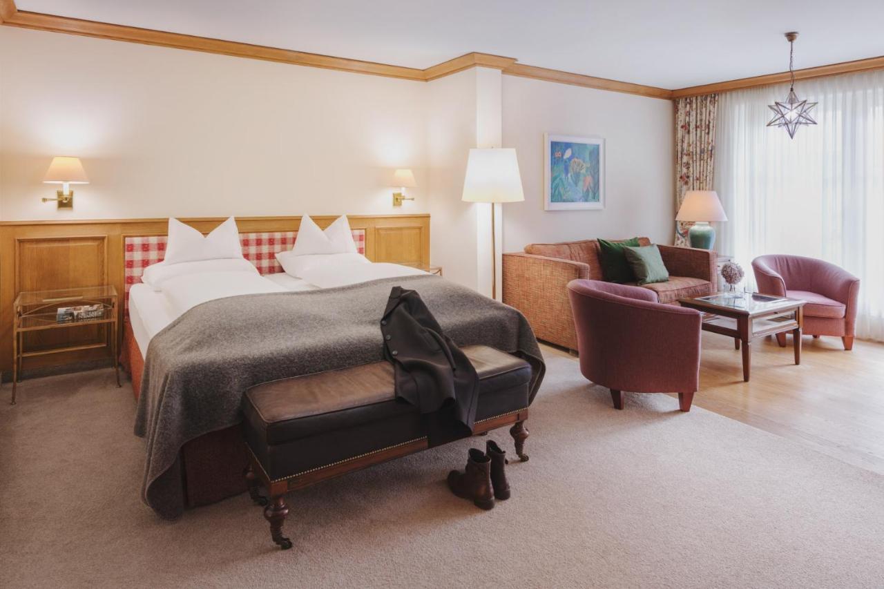 Neuhaus Zillertal Resort ไมย์อาโฮเฟิน ภายนอก รูปภาพ