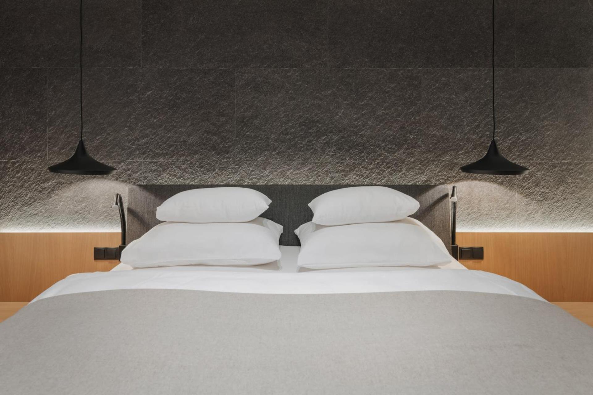 Neuhaus Zillertal Resort ไมย์อาโฮเฟิน ภายนอก รูปภาพ