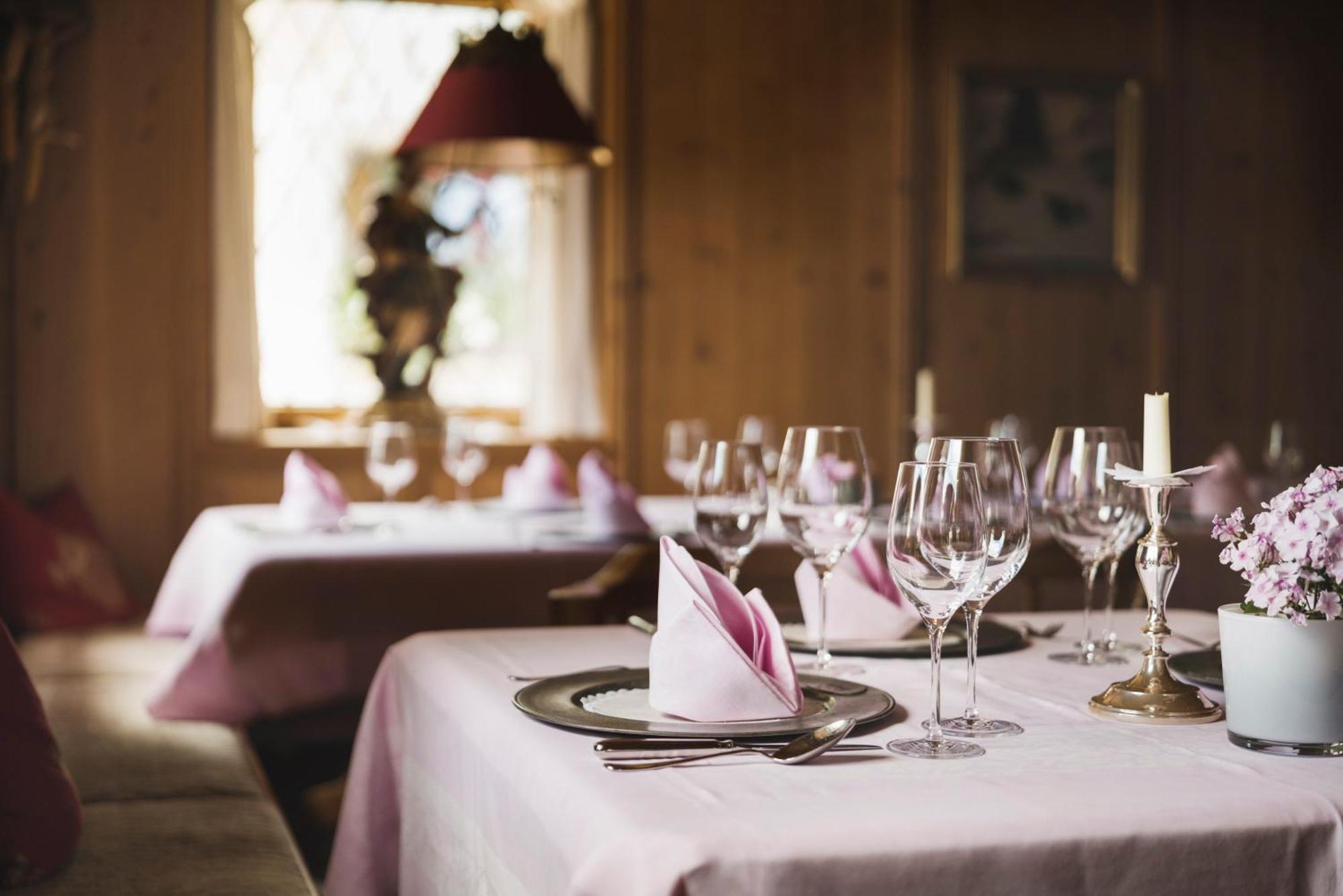 Neuhaus Zillertal Resort ไมย์อาโฮเฟิน ภายนอก รูปภาพ