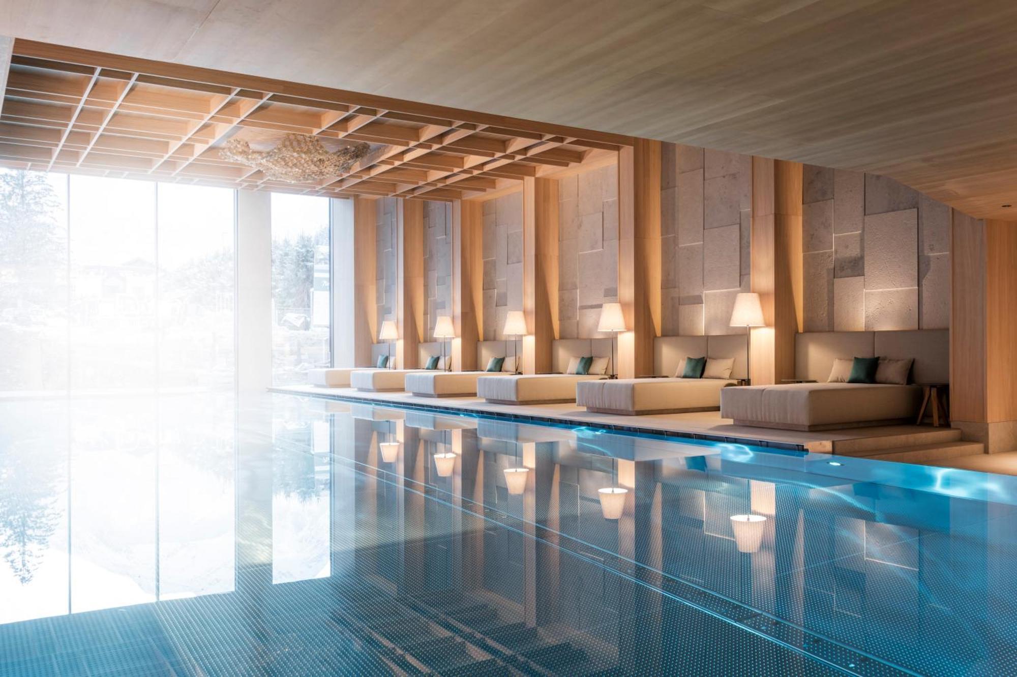 Neuhaus Zillertal Resort ไมย์อาโฮเฟิน ภายนอก รูปภาพ